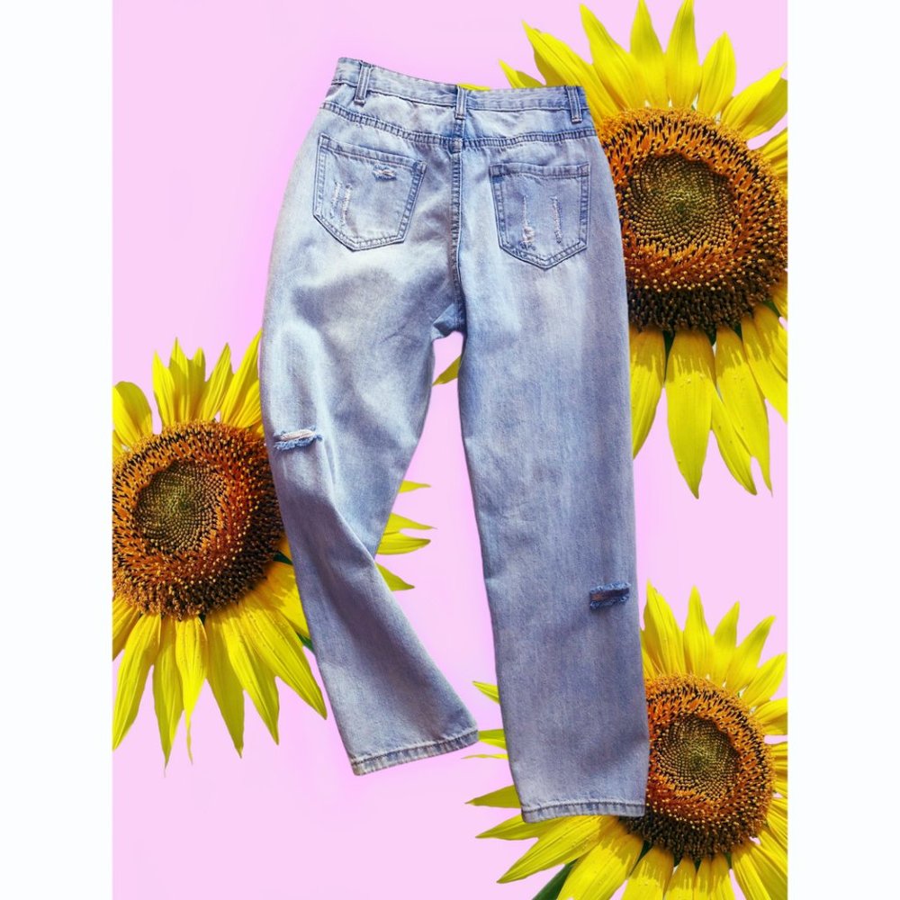 Light Blue straight Ripped Jeans - Picture 2 of 3